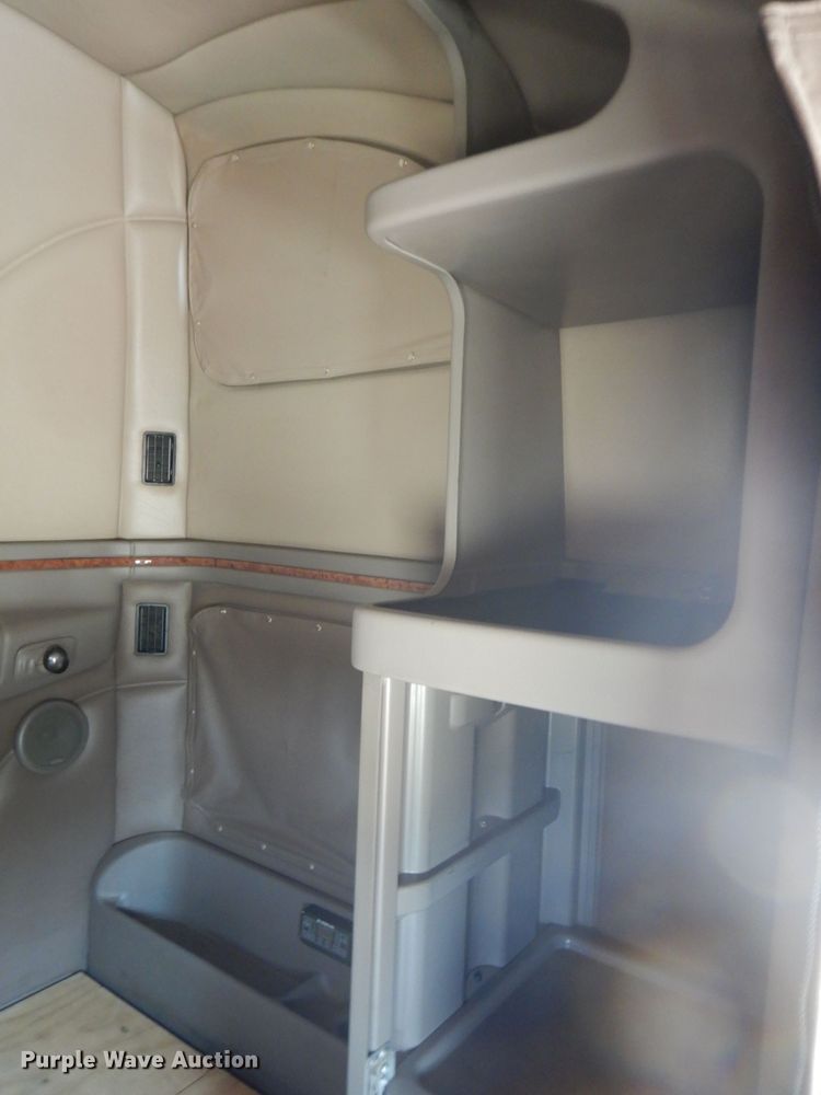 image for item HC9062 2009 Peterbilt 387  semi truck