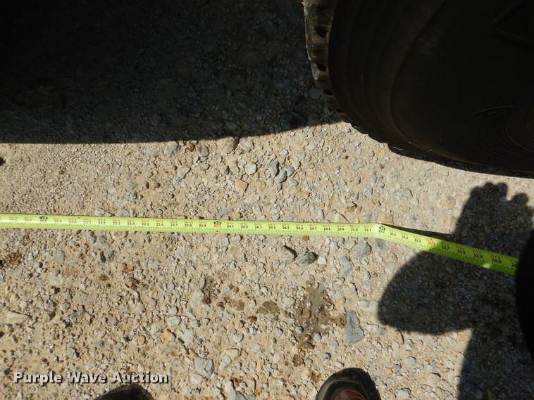 image for item HC9062 2009 Peterbilt 387  semi truck