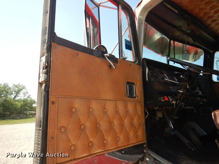 image for item HC9064 1985 Kenworth  wemi truck