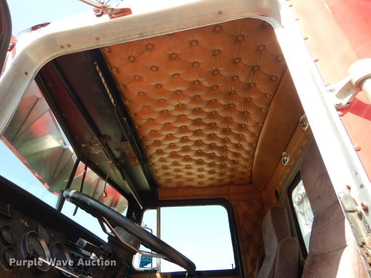 image for item HC9064 1985 Kenworth  wemi truck