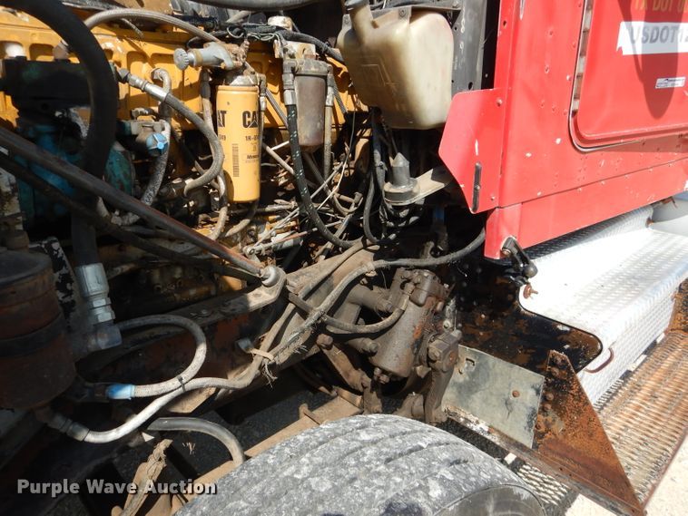 image for item HC9064 1985 Kenworth  wemi truck