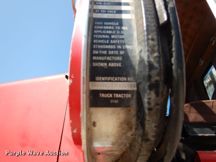 image for item HC9064 1985 Kenworth  wemi truck