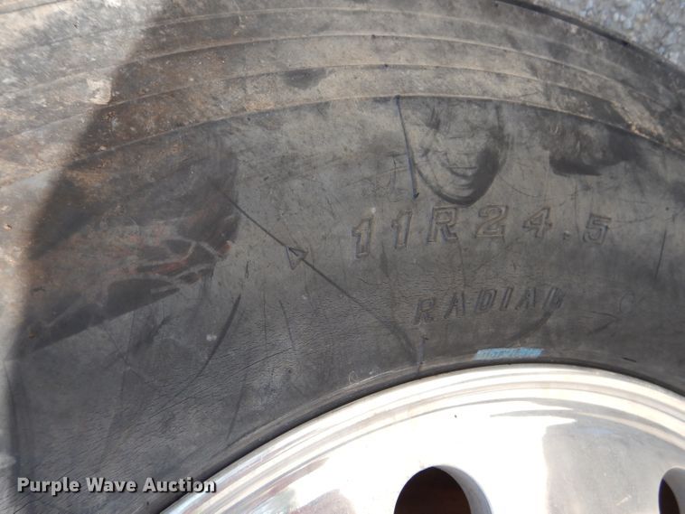 image for item HC9064 1985 Kenworth  wemi truck