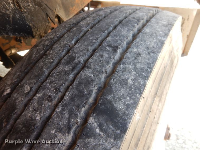 image for item HC9064 1985 Kenworth  wemi truck