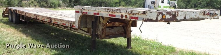 image for item HC9066 1977 Lufkin EXT-60 drop deck equipment trailer