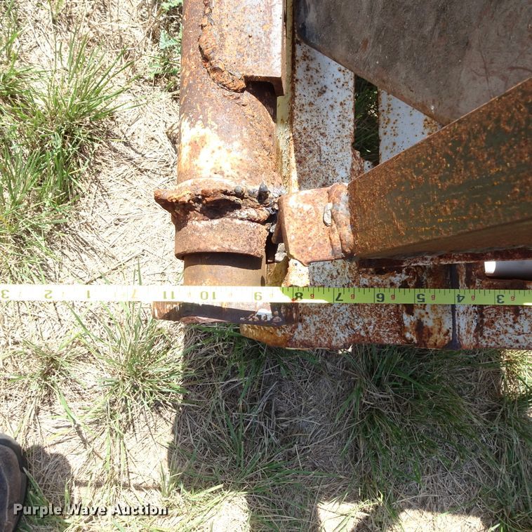 image for item HC9066 1977 Lufkin EXT-60 drop deck equipment trailer