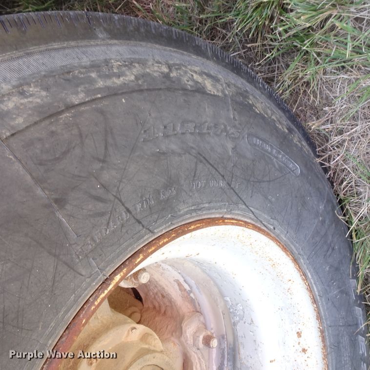 image for item HC9066 1977 Lufkin EXT-60 drop deck equipment trailer