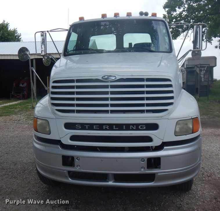 image for item HG9084 2007 Sterling L-Line  semi truck