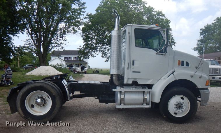 image for item HG9084 2007 Sterling L-Line  semi truck