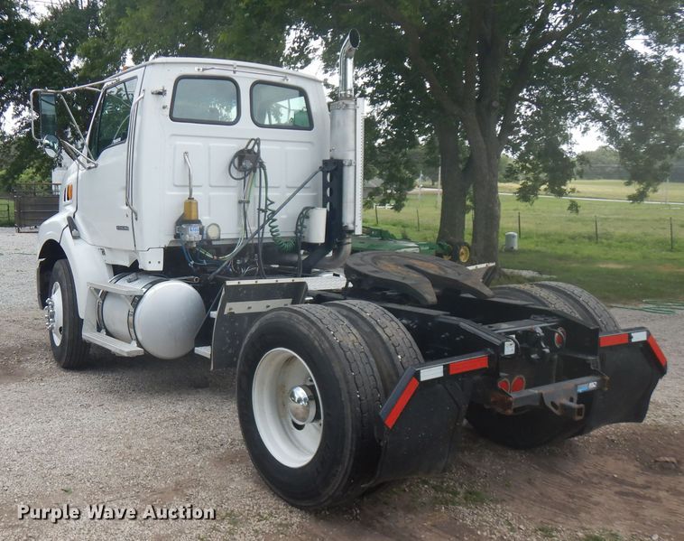 image for item HG9084 2007 Sterling L-Line  semi truck