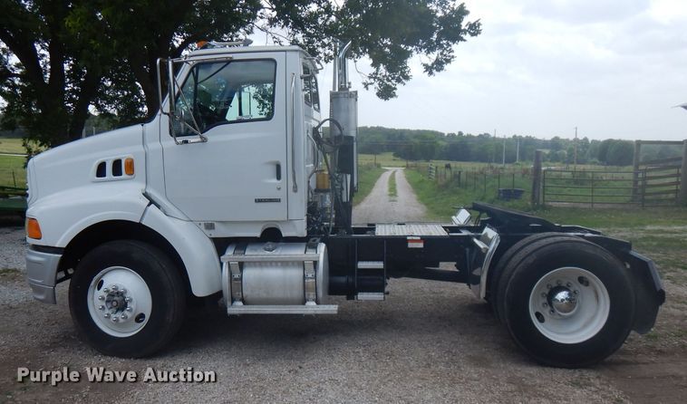 image for item HG9084 2007 Sterling L-Line  semi truck