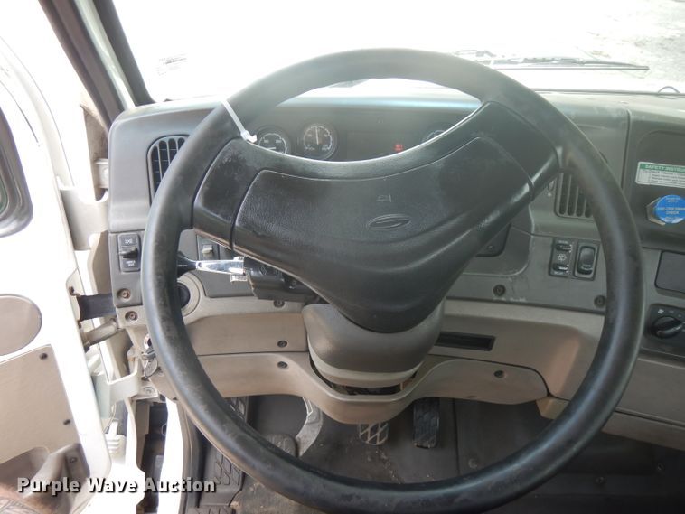 image for item HG9084 2007 Sterling L-Line  semi truck