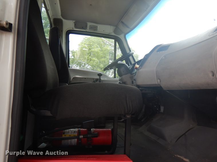 image for item HG9084 2007 Sterling L-Line  semi truck