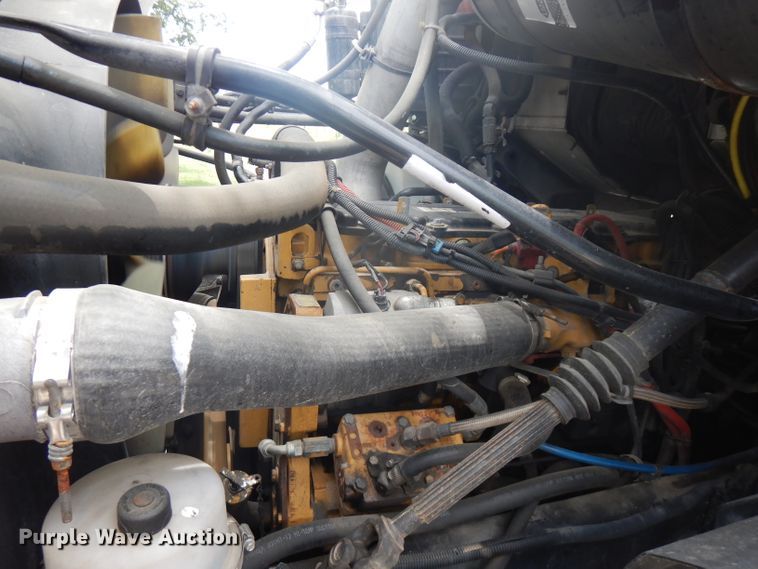 image for item HG9084 2007 Sterling L-Line  semi truck