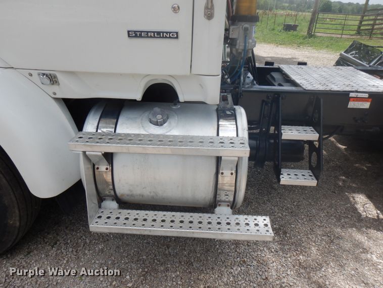 image for item HG9084 2007 Sterling L-Line  semi truck