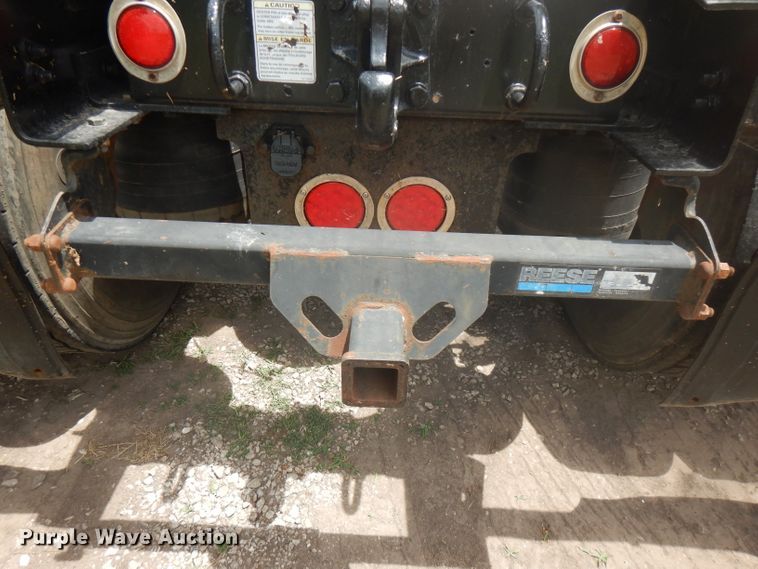 image for item HG9084 2007 Sterling L-Line  semi truck