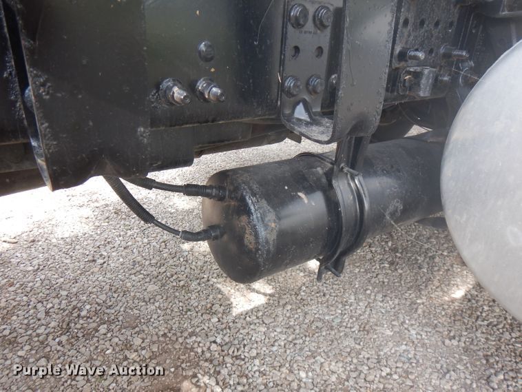 image for item HG9084 2007 Sterling L-Line  semi truck