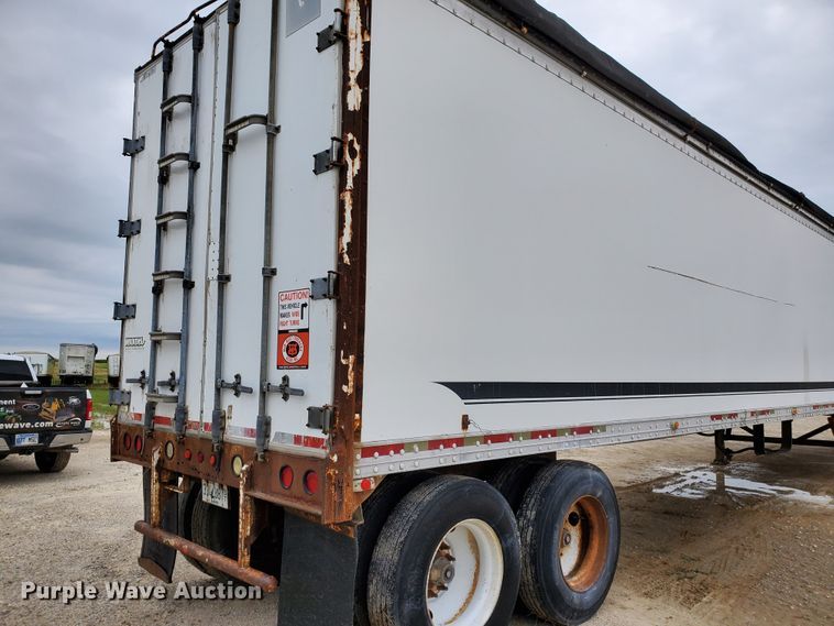 image for item HK9215 1997 Wilkens OK2LA22NCOYG walking floor trailer