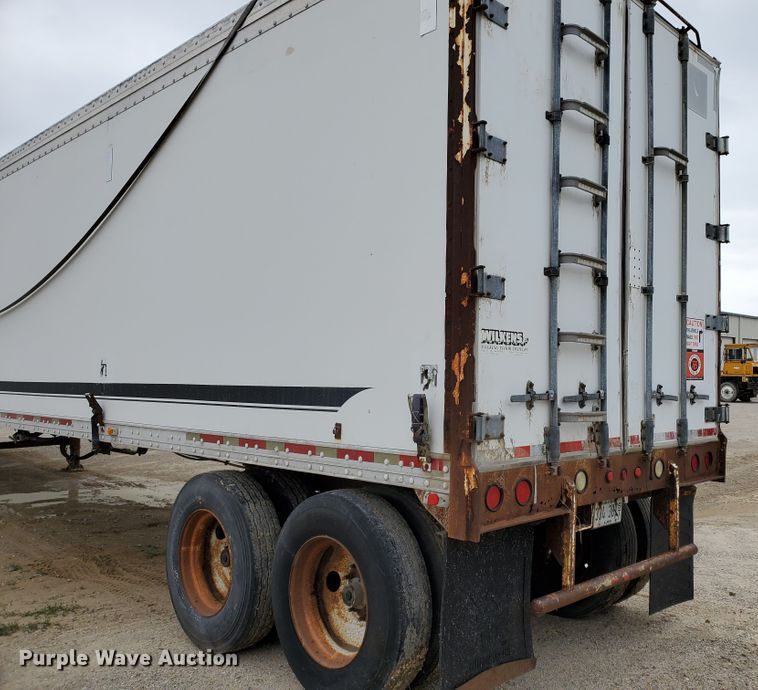 image for item HK9215 1997 Wilkens OK2LA22NCOYG walking floor trailer