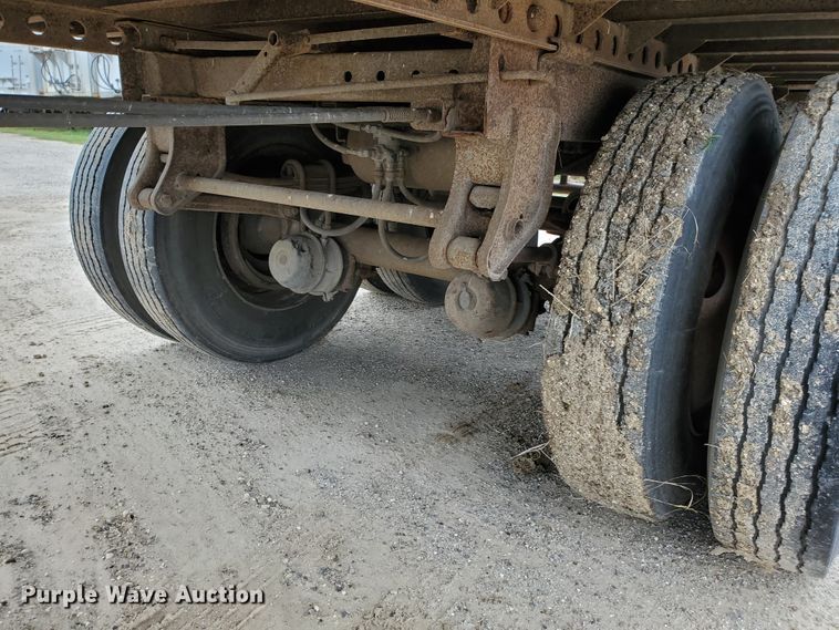 image for item HK9215 1997 Wilkens OK2LA22NCOYG walking floor trailer