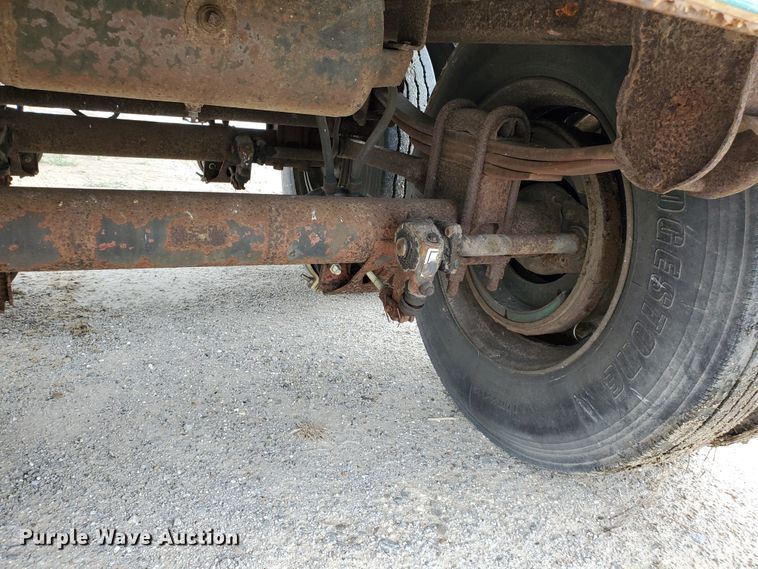 image for item HK9215 1997 Wilkens OK2LA22NCOYG walking floor trailer