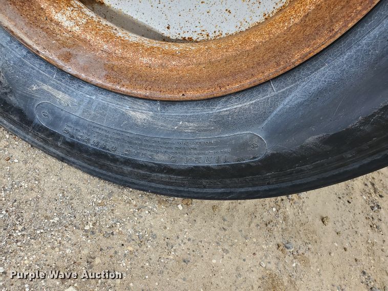 image for item HK9215 1997 Wilkens OK2LA22NCOYG walking floor trailer