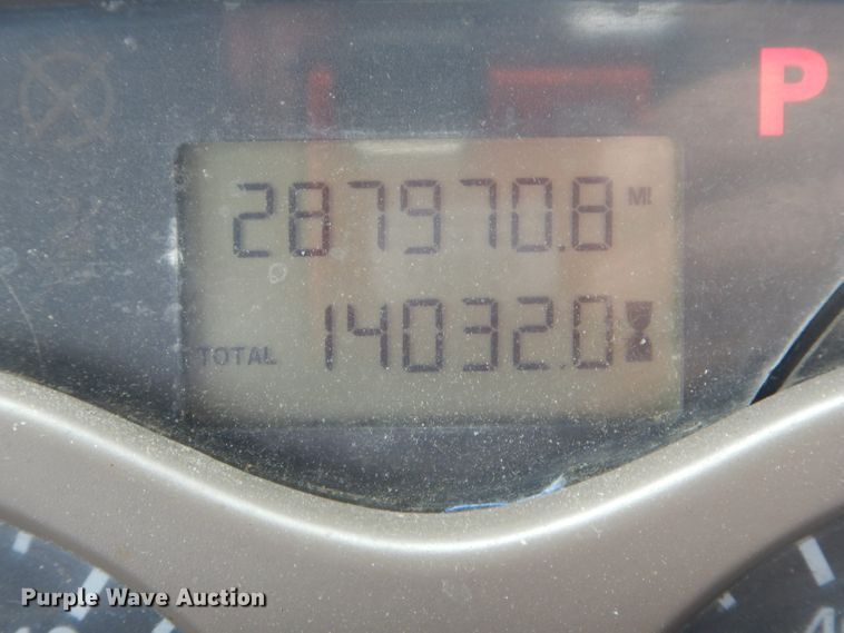 image for item HM9508 2007 Mack CXN612  semi truck