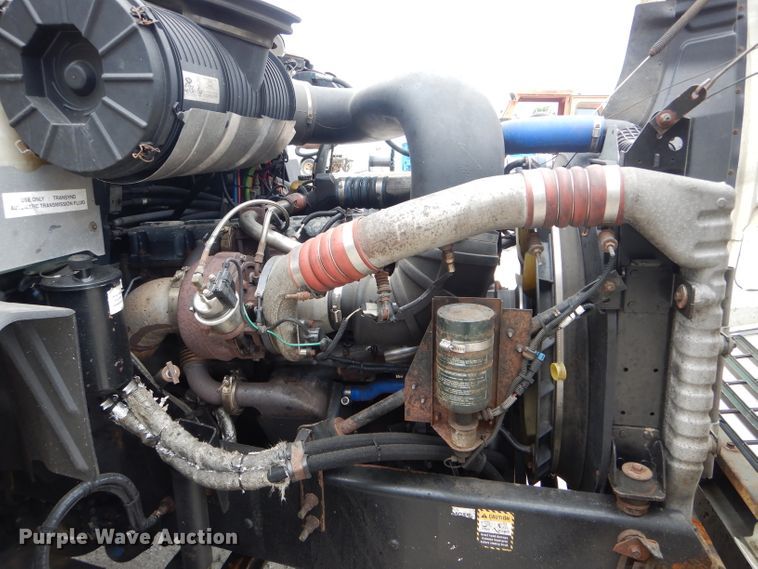 image for item HM9508 2007 Mack CXN612  semi truck