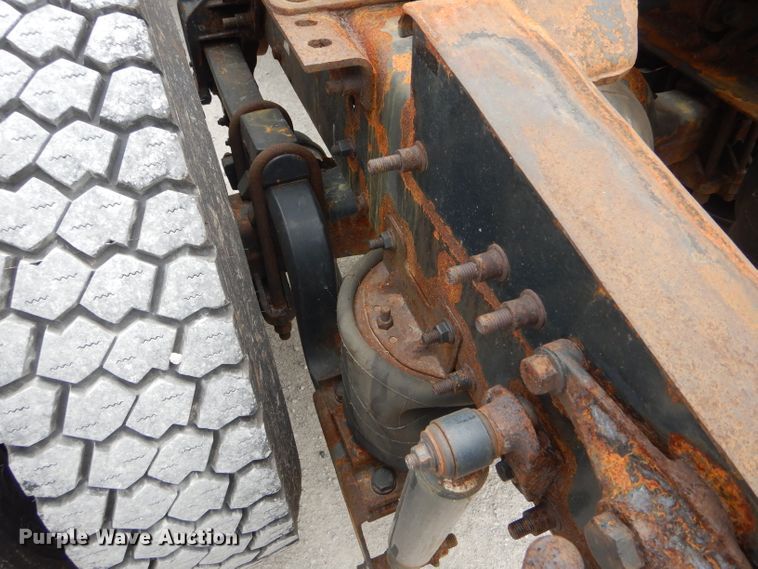 image for item HM9508 2007 Mack CXN612  semi truck