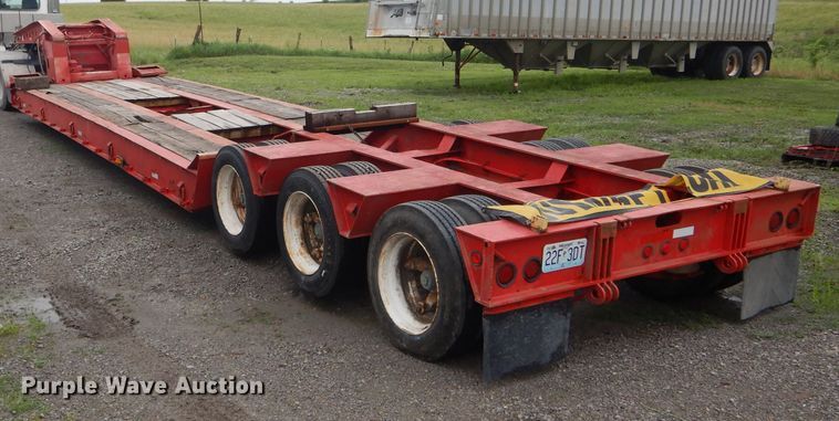 image for item HM9637 1994 Trail King TK100HDG-523 lowboy equipment trailer