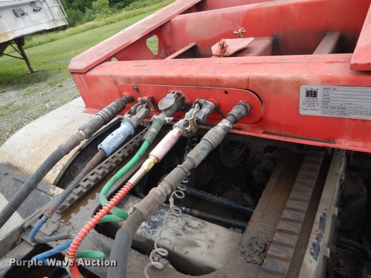 image for item HM9637 1994 Trail King TK100HDG-523 lowboy equipment trailer