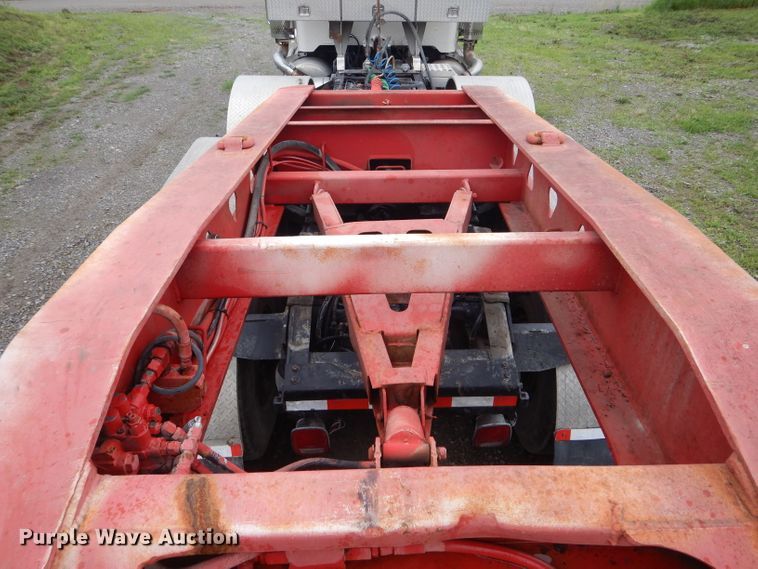 image for item HM9637 1994 Trail King TK100HDG-523 lowboy equipment trailer
