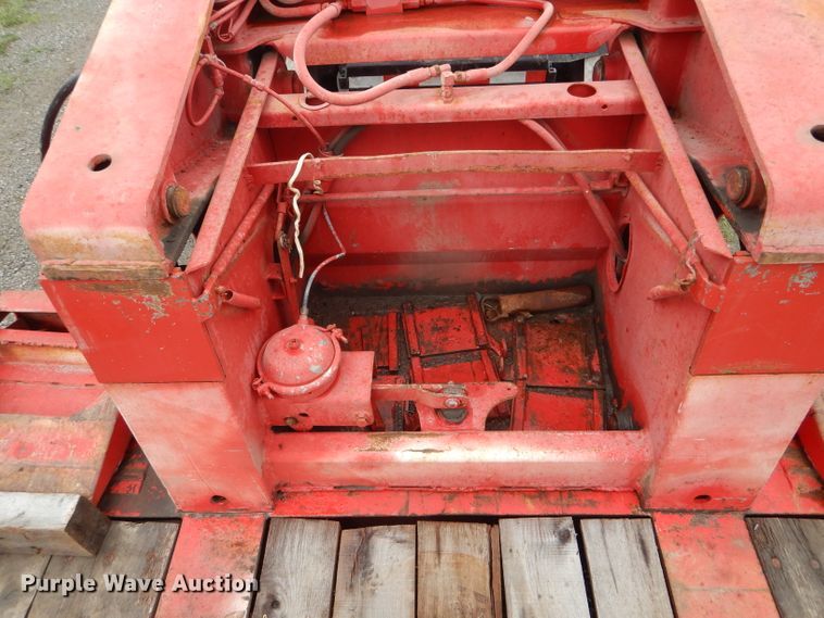 image for item HM9637 1994 Trail King TK100HDG-523 lowboy equipment trailer