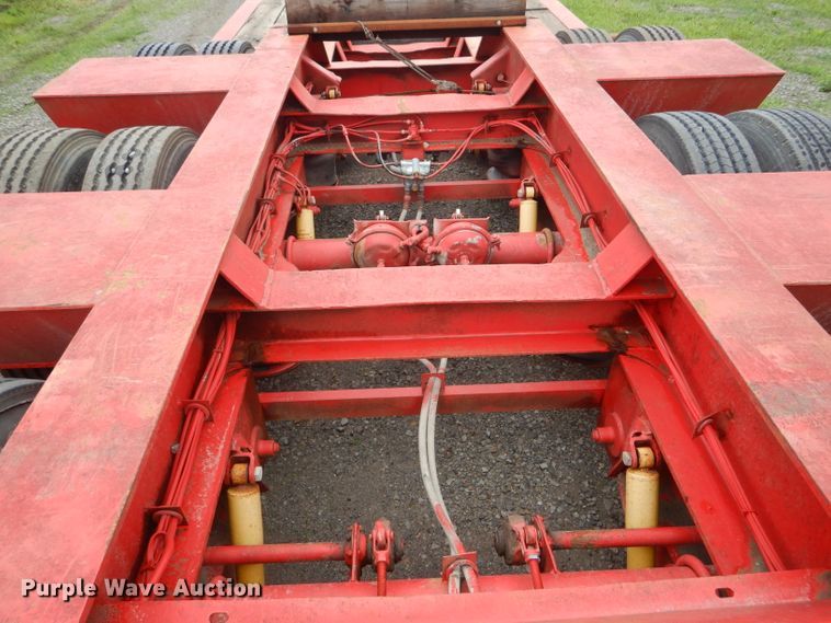 image for item HM9637 1994 Trail King TK100HDG-523 lowboy equipment trailer