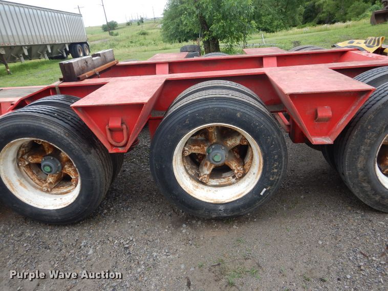 image for item HM9637 1994 Trail King TK100HDG-523 lowboy equipment trailer