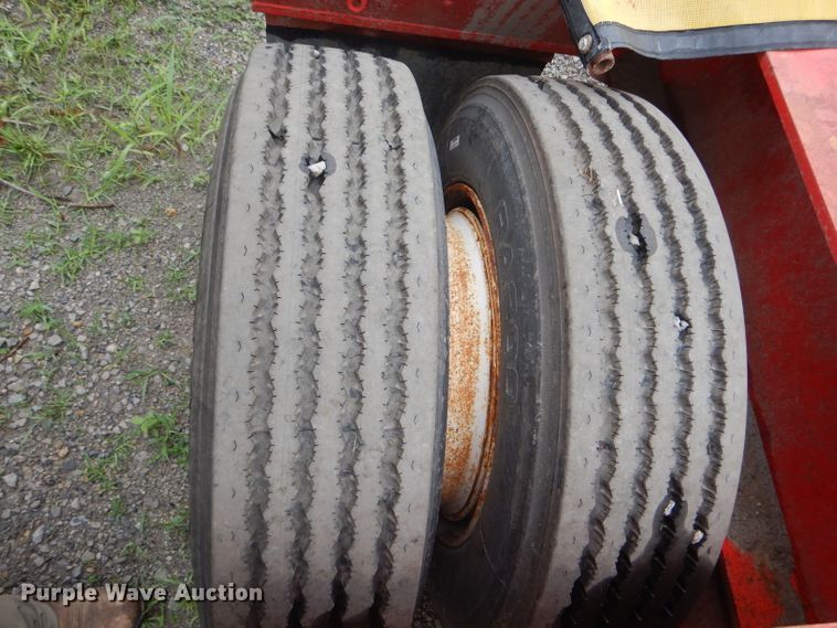 image for item HM9637 1994 Trail King TK100HDG-523 lowboy equipment trailer