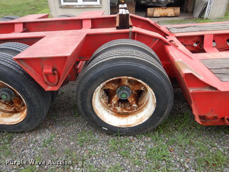 image for item HM9637 1994 Trail King TK100HDG-523 lowboy equipment trailer