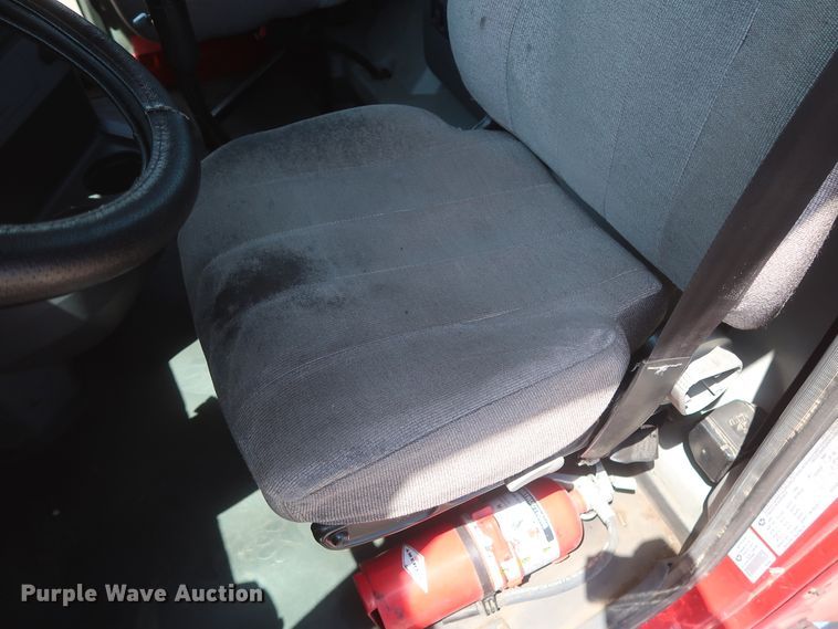 image for item HT9525 2014 Mack CXU612  semi truck