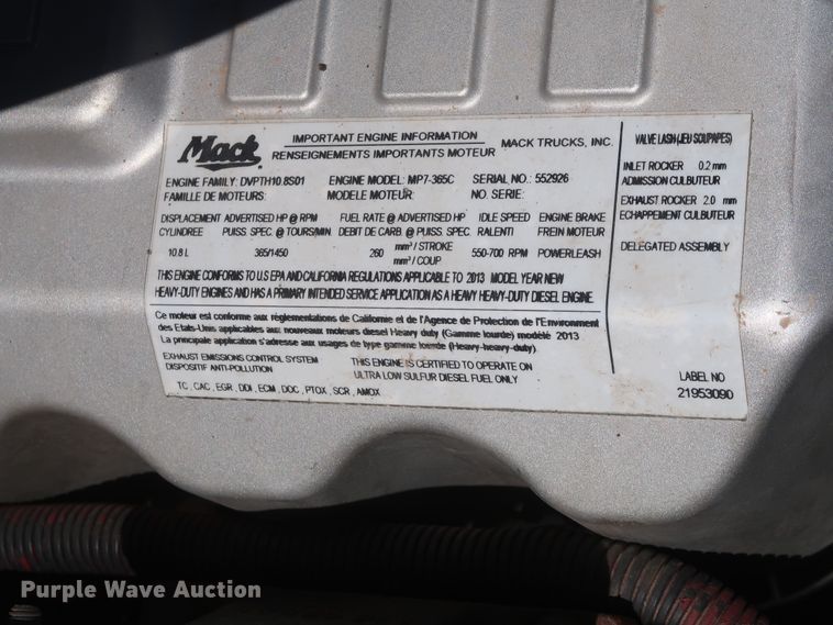 image for item HT9525 2014 Mack CXU612  semi truck