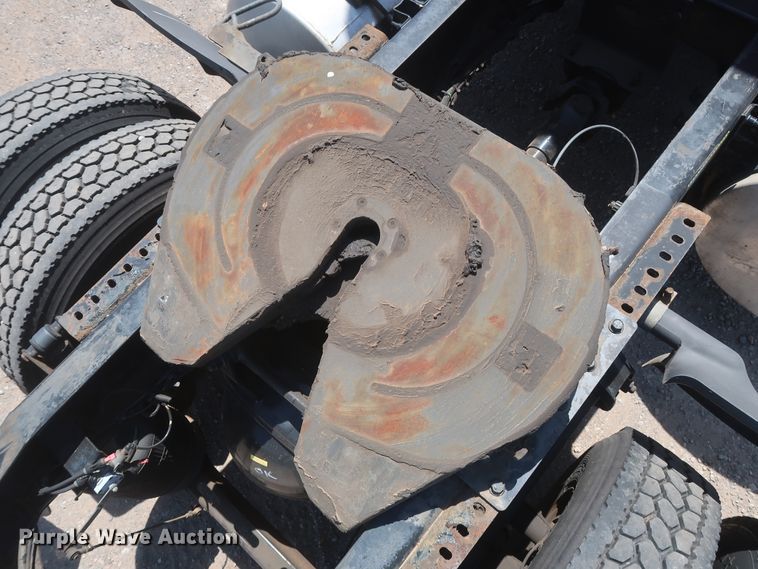 image for item HT9525 2014 Mack CXU612  semi truck