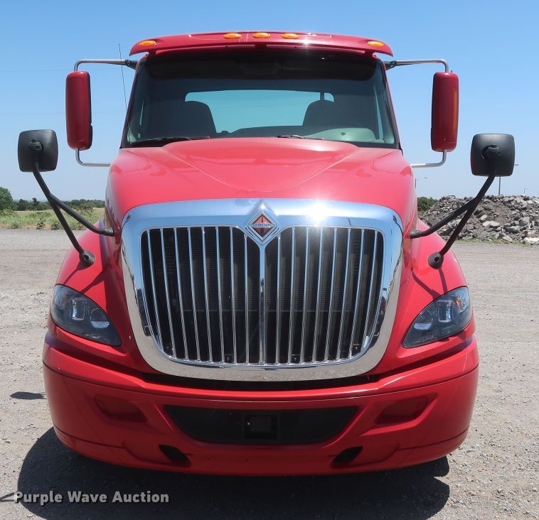 image for item HT9527 2014 International ProStar  semi truck