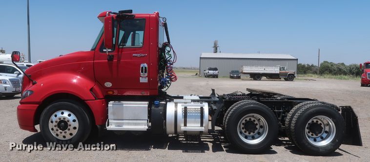 image for item HT9527 2014 International ProStar  semi truck