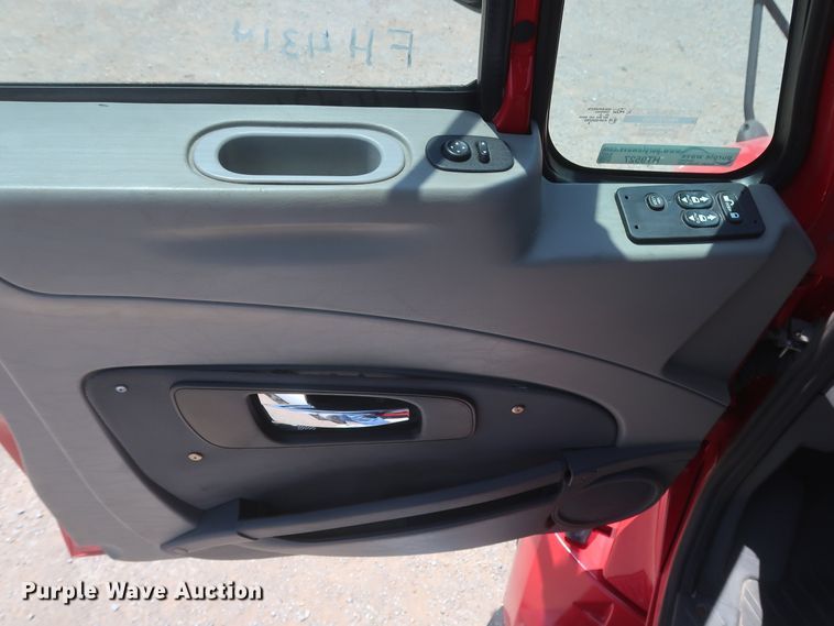 image for item HT9527 2014 International ProStar  semi truck