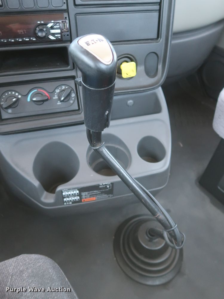 image for item HT9527 2014 International ProStar  semi truck