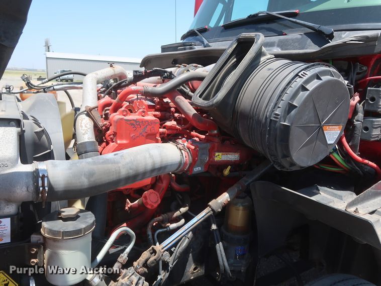 image for item HT9527 2014 International ProStar  semi truck