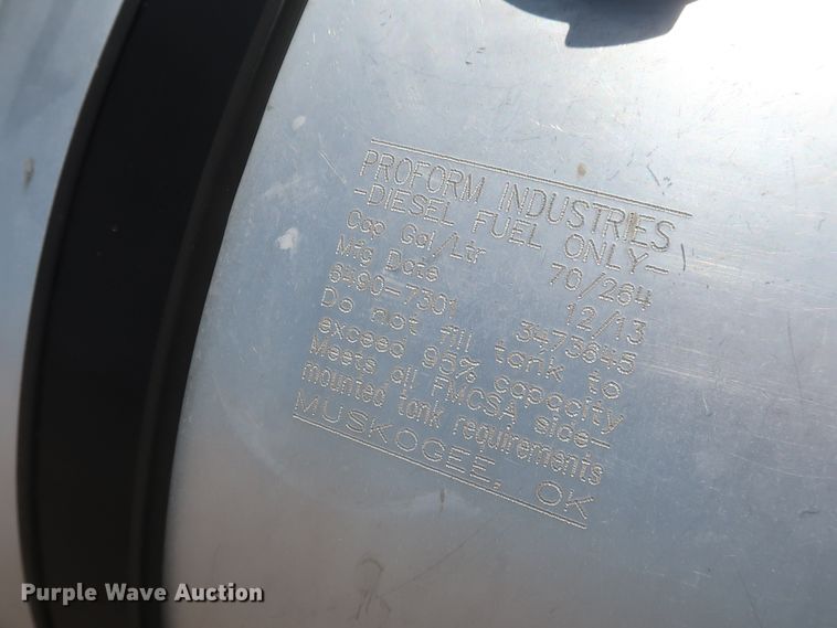 image for item HT9527 2014 International ProStar  semi truck