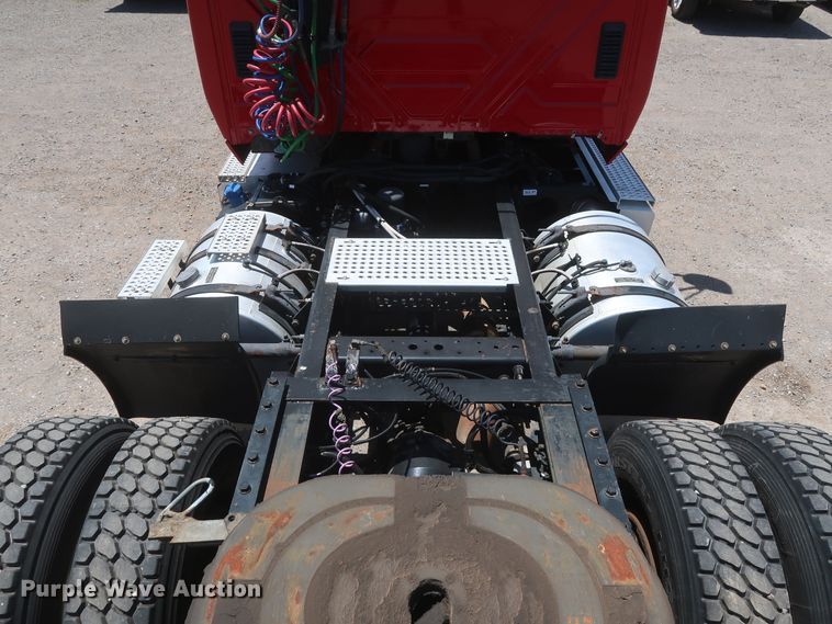 image for item HT9527 2014 International ProStar  semi truck