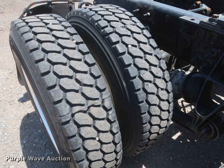 image for item HT9527 2014 International ProStar  semi truck