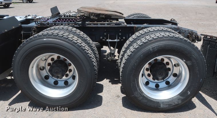 image for item HT9527 2014 International ProStar  semi truck