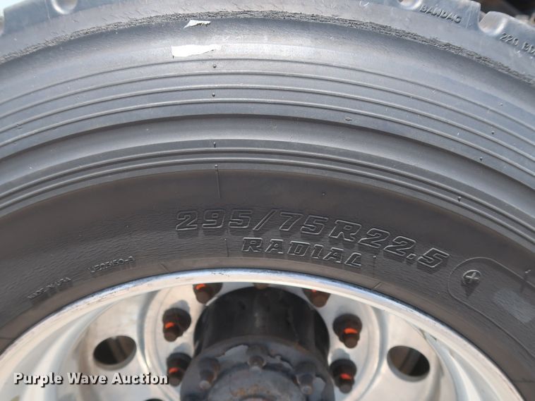 image for item HT9527 2014 International ProStar  semi truck